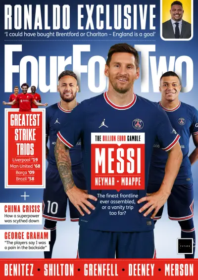 Front cover of ForFourTwo magazine