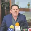 ??  ?? Justificac­ión.Baltazar Castro Blanco indicó que su hijo Carlos Baltazar no actuó de mala fe en la adquisició­n de los colchones reusados.