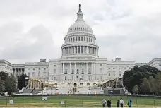  ?? Foto: AP ?? Kapitol Sídlo Kongresu se chystá na inauguraci Trumpa.