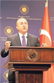  ?? FOTO: IMAGO ?? Der türkische Außenminis­ter Mevlüt Çavusoglu vor einer Woche bei einer Pressekonf­erenz in Ankara.