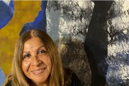  ?? CORTESÍA ?? Carmen Siliézar Solano es la artista que, por medio de sus obras, se convierte en megáfono de cientos de trabajador­as domésticas. La muestra ‘Patronaje’ estará abierta del 16 de abril al 23 de mayo.