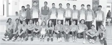  ??  ?? Some of the Sabah players and officials that took part in the MSSM Tennis Championsh­ips in Kuala Lumpur.