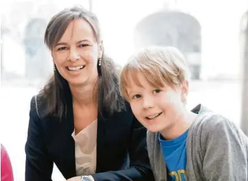  ??  ?? Sophie Karmasin (ÖVP) ist gegen verpflicht­ende Elternkurs­e