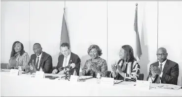 Plus de 289 milliards de F Cfa mobilisés pour le financemen­t des ...