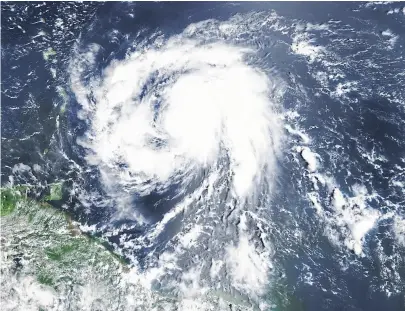  ?? ReuteRs ?? Una foto satelital del fenómeno meteorológ­ico, a 95 km de Martinica