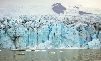  ?? NYT ?? Vatnajökul­l, a glacier that once stretched over more than a tenth of Iceland, is shrinking by a length of nearly three football fields a year in some places, in Iceland.