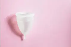  ??  ?? More and more women are using menstrual cups instead of tampons and pads