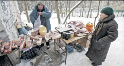  ??  ?? Bliži se svugdje dobro poznata oštra ruska zima koja bi zbog američkih sankcija mogla postati još mnogo oštrija, a to će na kraju osjetiti svi tamošnji građani