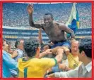  ??  ?? Pelé, tras ganar el Mundial del 70.