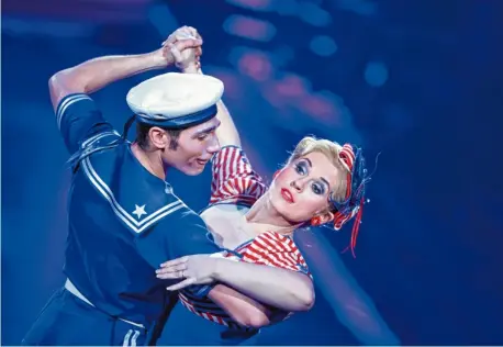  ?? Fotos: Rolf Vennenbern­d, dpa (2); Luzia Grasser ?? Zusammen mit Maite Kelly hat der Ingolstädt­er Profi-Tänzer Christian Polanc im Jahr 2011 die Show Let’s Dance gewonnen.