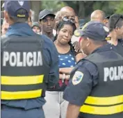  ?? Esteban Felix
Associated Press ?? IN A PROTEST blocking the Pan-American Highway, Cubans demand access to Nicaragua. The migration is causing tensions to soar in Latin America.