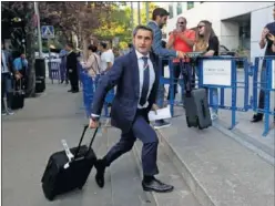  ??  ?? AL CAMP NOU. Valverde hace las maletas hacia Barcelona.
