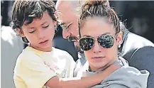  ??  ?? Jennifer López y su hijo Max.