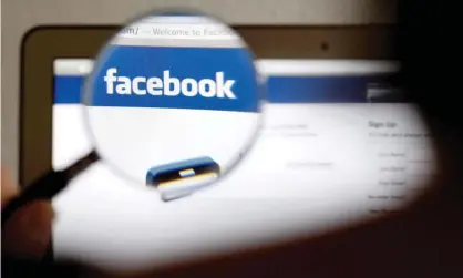  ??  ?? Journalist­s identified Facebook as the greatest source of Covid-19 ‘prolific disinforma­tion’ despite the company’s pledge to crack down on conspiracy theories. Photograph: Thomas Hodel/Reuters