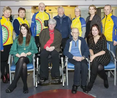  ??  ?? Members of Innisfree Wheelers staff from St John’s Hospital and residents are teaming up for a new rickshaw initiative. Included in the picture are Pam Scanlon, Caroline Brennan, John Delorey, Leo Clarke, Naula Gallagher, John Green, Nicola Fox,...