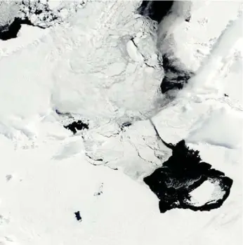  ?? NASA/THE NEW YORK TIMES FILE PHOTO ?? Scientists were caught by surprise when the western portion of Antarctica started showing signs of rapid ice loss.