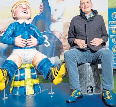  ??  ?? Doddie Weir with Oor Doddie at the handover of the statue at Murrayfiel­d back in December