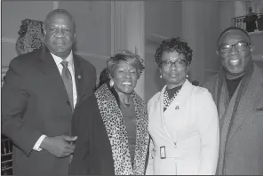  ??  ?? Ret. Army Col. Nate Todd, Thelma Shorer, and Loretta and Charles Thomas