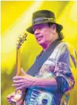  ?? FOTO: DPA ?? Was er anfasst, wird zu Gold: Carlos Santana im Juli 2016 bei den Jazz Open in Stuttgart.