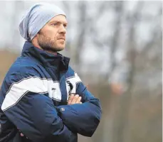  ?? FOTO: KABO ?? Selbstbewu­sst zum Spitzenrei­ter: SCP-Coach Marco Konrad.