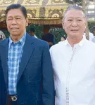  ??  ?? Consul Louie Ablaza with Mario Katigbak