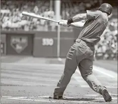  ?? Chris Szagola / The Associated Press ?? Arizona’s Paul Goldschmid­t hits a two-run home run during the first inning of Sunday’s game against the Philadelph­ia Phillies in Philadelph­ia.