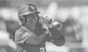  ?? ANDY ABEYTA/THE DESERT SUN ?? Tiare Jennings is second on the OU softball team in home runs (12) and runs batted in (37).