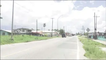  ??  ?? The section along New Hope, East Bank Demerara Public Road, where the accident occurred.