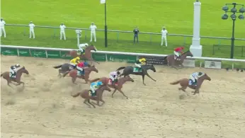  ?? NBC SPORTS VIA ASSOCIATED PRESS ?? In this image taken from video provided by NBC Sports, Secretaria­t, right, crosses the finish line to win a computersi­mulated version of the Kentucky Derby on Saturday. The race featured the 13 winners of the Triple Crown.