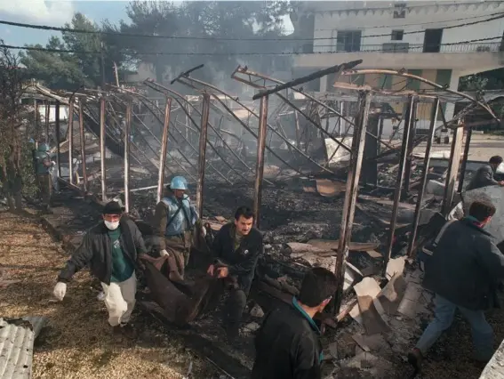  ??  ?? The UN compound in Lebanon was bombed in 1996 by Israeli shelling, killing 105 people who had taken shelter there (Getty)