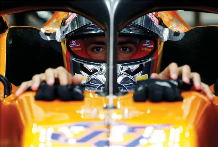  ?? FOTO: ANTON VAGANOV/ RITZAU SCANPIX ?? Før denne weekends grandprix i Brasilien kan Carlos Sainz Jr. ikke længere hentes i Formel 1’s B- klasse.