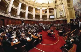  ??  ?? DIPUTADOS. Comenzará a discutir el proyecto de comisión de bioética presentado por Rodrigo Goñi.