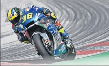  ??  ?? Joan Mir traza una curva con su Suzuki durante el GP de Austria de 2020, en el Red Bull Ring.