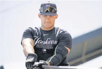  ??  ?? Jason Domínguez fue firmado por los Yankees por un bono de 5.1 millones de dólares.