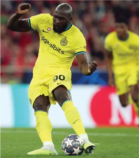  ?? AFP ?? Romelu Lukaku scores from the spot for Inter Milan during their Champions League win over Benfica in Lisbon last week