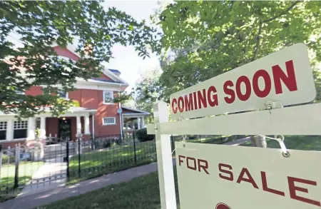  ?? AP ?? DOWN AGAIN: U.S. home sales for fell 3.4 percent last month, the National Associatio­n of Realtors reported.