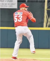  ??  ?? El zurdo Luis González fue el pitcher abridor y ganador para Criollos ante Gigantes./CORTESIA