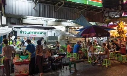  ?? ?? Street food in Bangkok. Many Thais do not often eat pad thai. Photograph: LG Anderson/Alamy