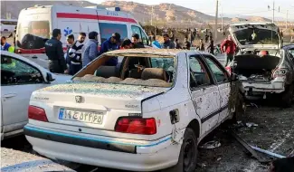  ?? ?? Voitures détruites après une explosion à Kerman, Iran, mercredi 3 janvier 2024.
nous n'avons aucune raison de croire qu'Israël a été impliqué dans cette explosion."