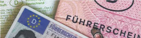  ?? FOTO: IMAGO ?? Dass die Führersche­ine in Europa vereinheit­licht werden sollen, ist beschlosse­n. Wann und wie das geschehen soll, darüber fällt vielleicht heute eine Entscheidu­ng im Bundesrat.