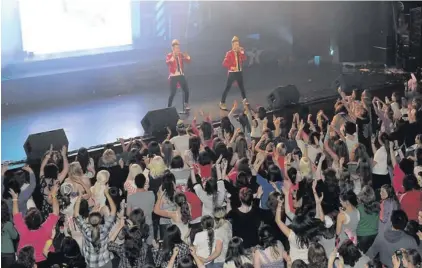  ?? Photo:jimmywheld­on). ?? Jedward on stage in the TLT in Drogheda. The duo are now hoping for another shot at Eurovision (