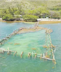  ?? Especial el nuevo día / jorge a. ramírez portela ?? El huracán Fiona destruyó Playita Rosada, una piscina natural muy aclamada en la zona de La Parguera.