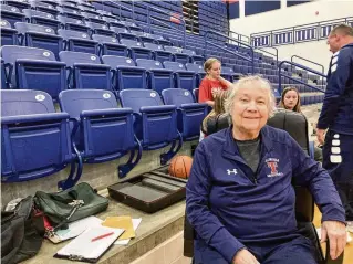  ?? JANE MCKINLEY / OXFORD OBSERVER ?? Mary Huismann has 52 years of coaching experience and is the only woman in state history to amass more than 750 wins.