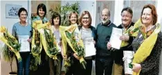  ?? Foto: K. Beck ?? Auf dem Bild von links: Inge Hertle, Christine Beck, Irmgard Greiner, Helga Hager, Martina Schmidt, Martin Frankenrei­ter, Karl Schweinzer, Angela Bonn.