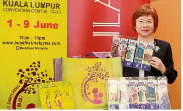  ??  ?? Popular reading: Lim, announcing BookFest@Malaysia 2019, says the company’s lifelong mission is to instil the love of reading in Malaysians.