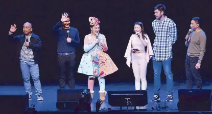  ??  ?? From left: Wally Bayola, Paolo Ballestero­s, Ai-Ai delas Alas, Barbie, Andre and Jose Manalo in California