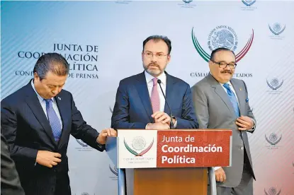  ??  ?? César Camacho, el canciller y Jorge Carlos Ramírez Marín.