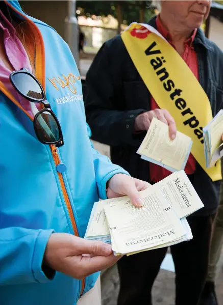  ??  ?? INGEN STOR SKILLNAD. Ulf Olsson, verksamhet­schef på Falkenberg­s gymnasiesk­ola ser inte att det blir så stor skillnad