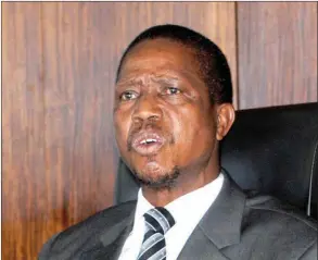  ??  ?? UMengameli u-Edgar Lungu waseZambia