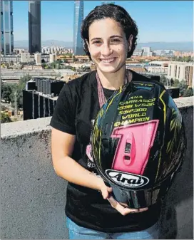  ?? FOTO: EFE ?? Ana Carrasco. La piloto de Cehegín ha estado en boca de los pilotos de MotoGP